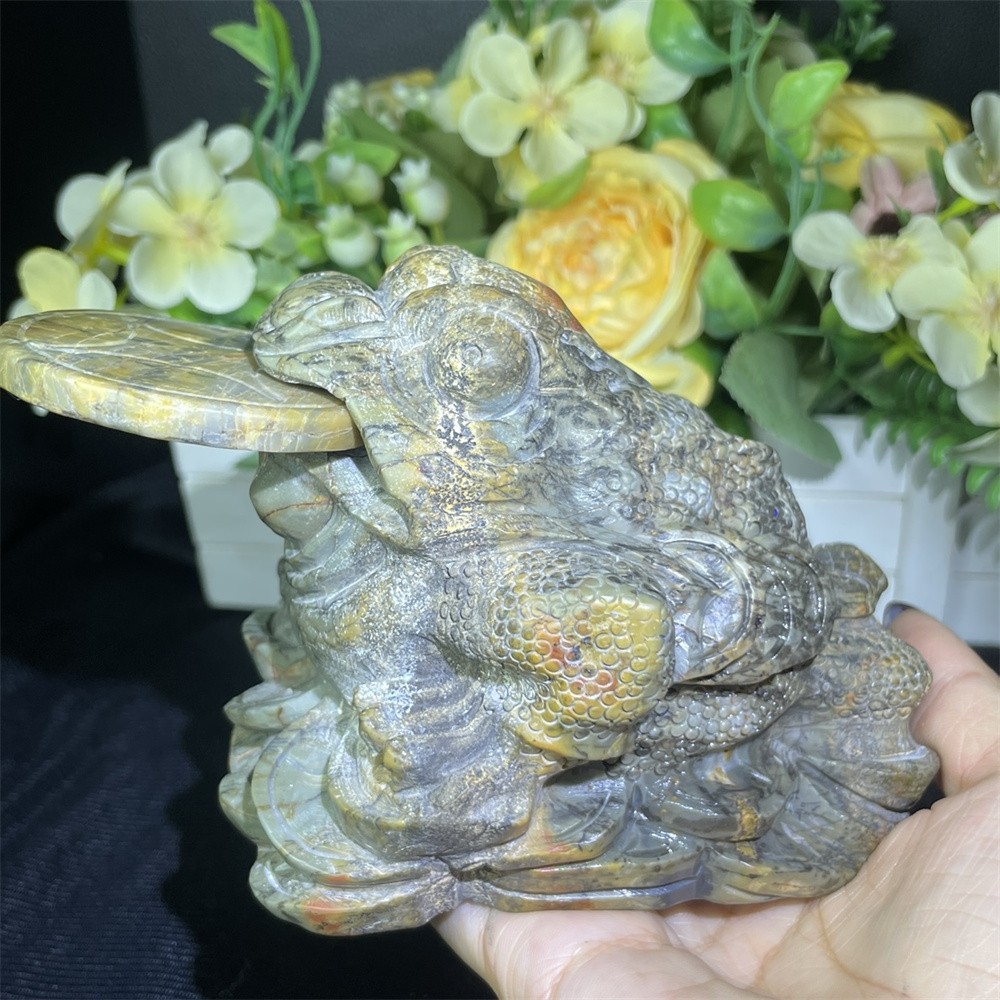 2.4LB 4.7″ Natural Creek Jasper Golden Toad Crystal Quartz Mineral Statue