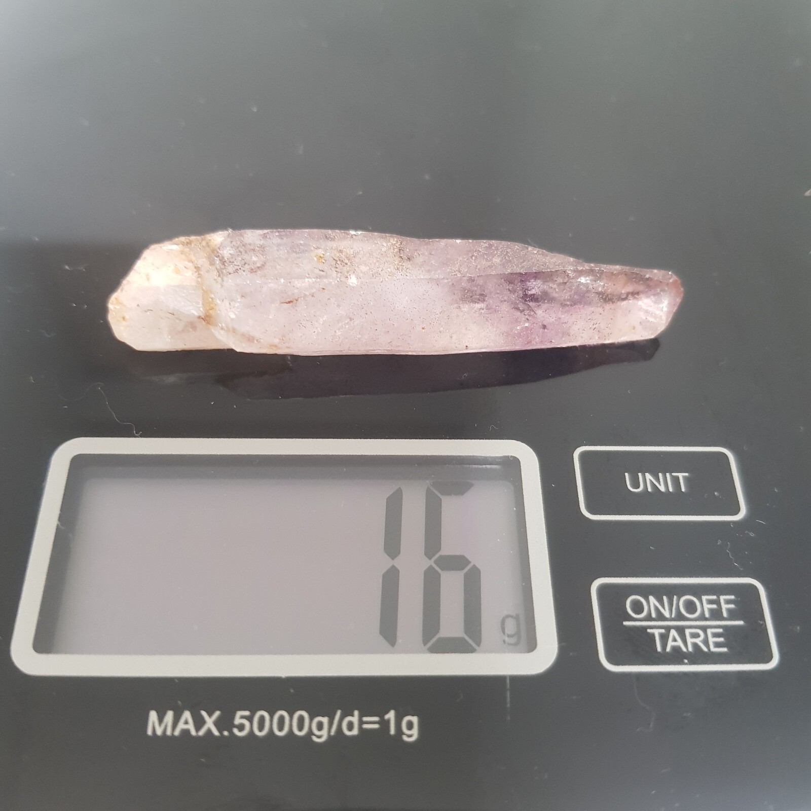 Raw Amethyst Quartz Crystal, 16 Grams, Shangaan Mine Zimbabwe. #76