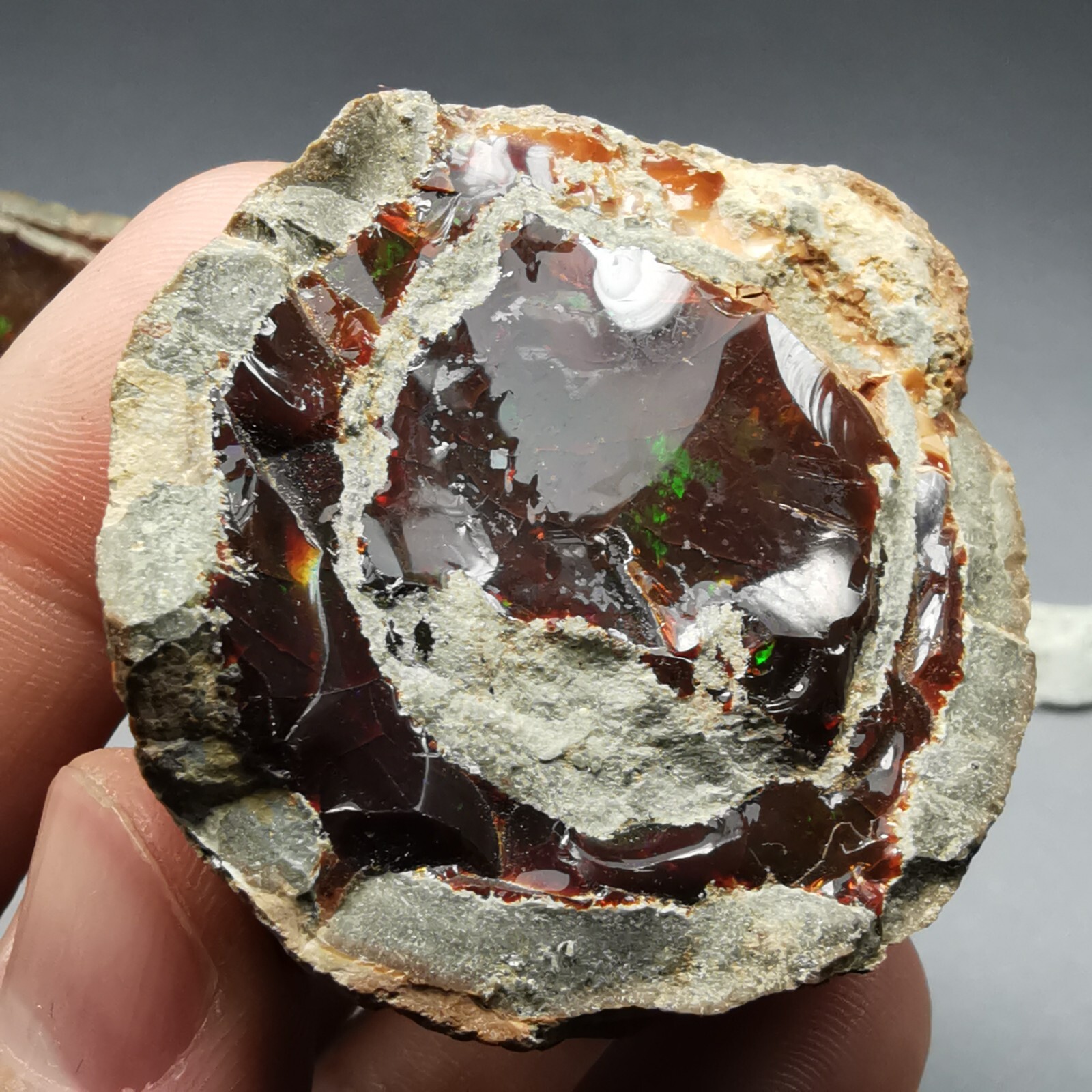 580.5ct Opal / Mezezo Region, Ethiopia / Rough Crystal Gem Mineral Specimen