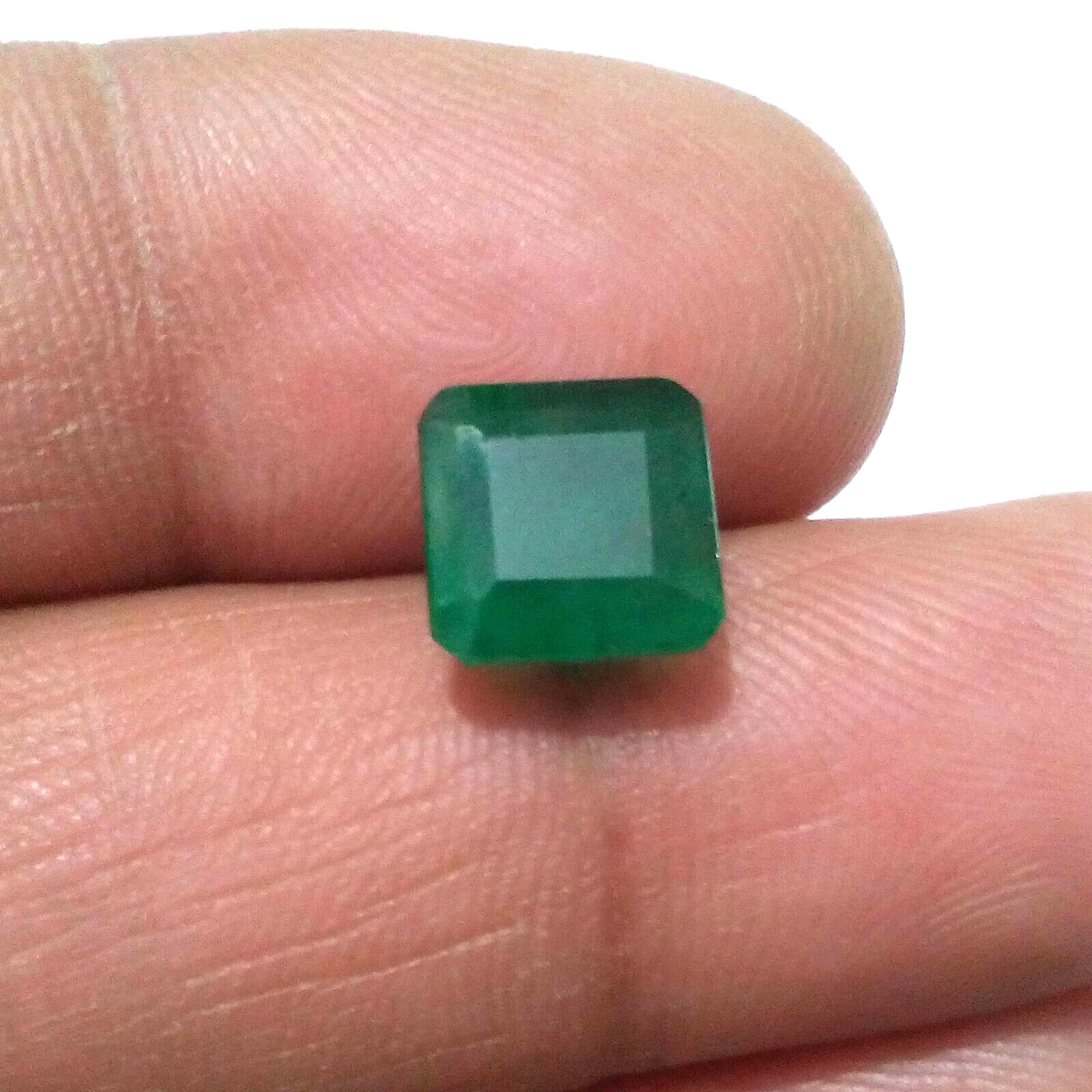 Top Quality Zambian Emerald Faceted Emerald 4 Crt Gorgeous Green Loose Gemstone