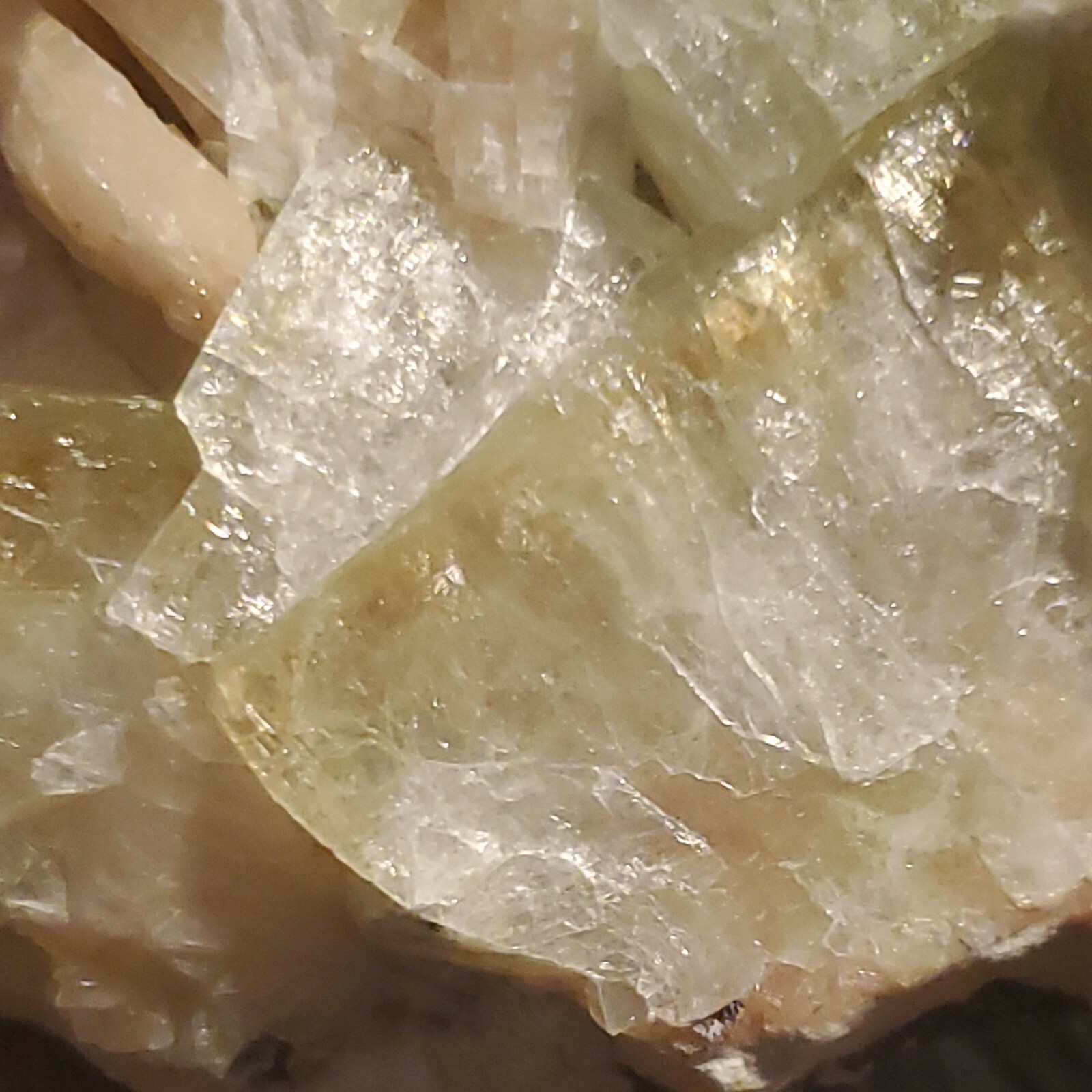 Green Apophylite and Stilbite Specimen Approx 3lb .8oz, 6 x 4 x 3.5in