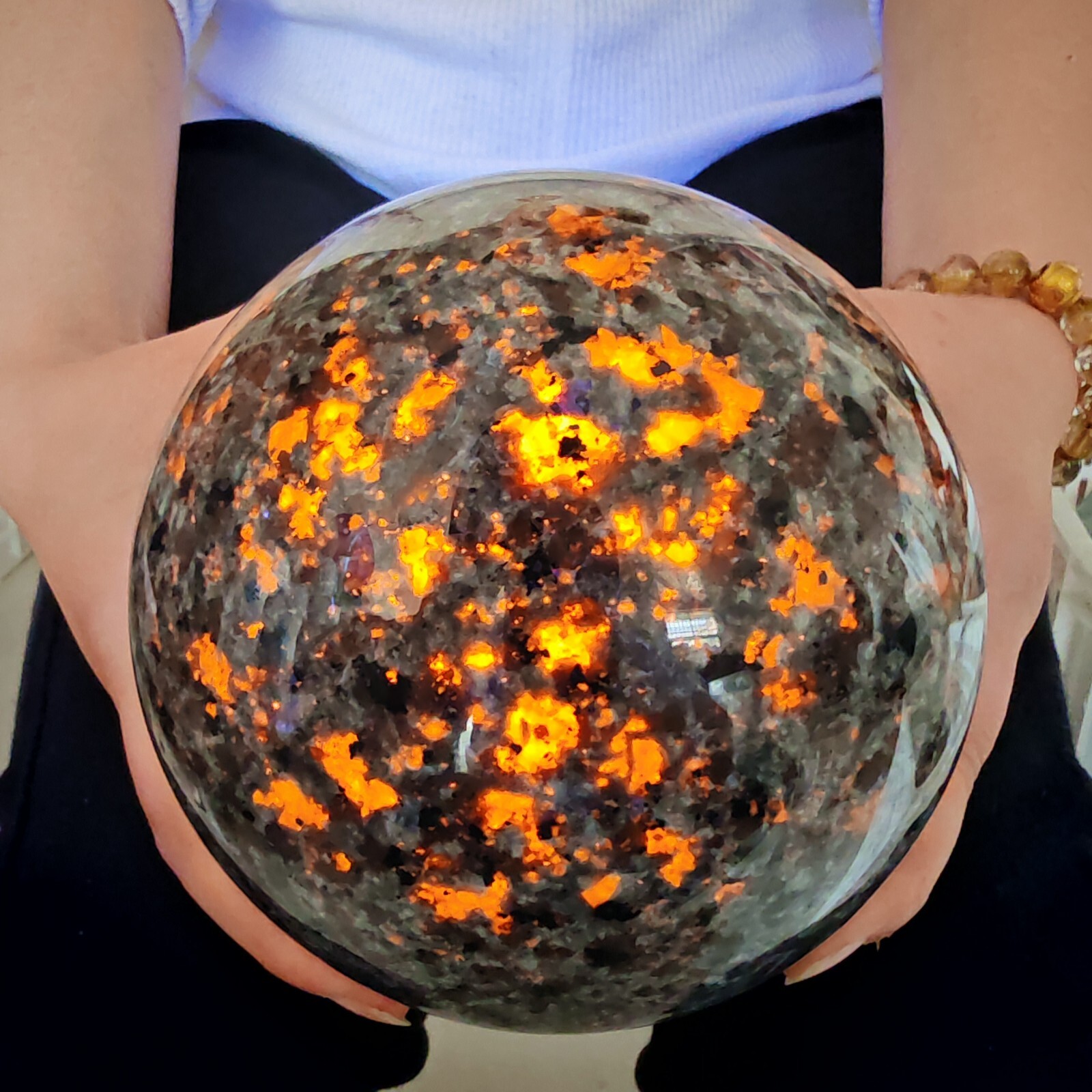 7.15LB Natural Flame Stone Ball Body Crystal Ball Spiritual Healing 3250g