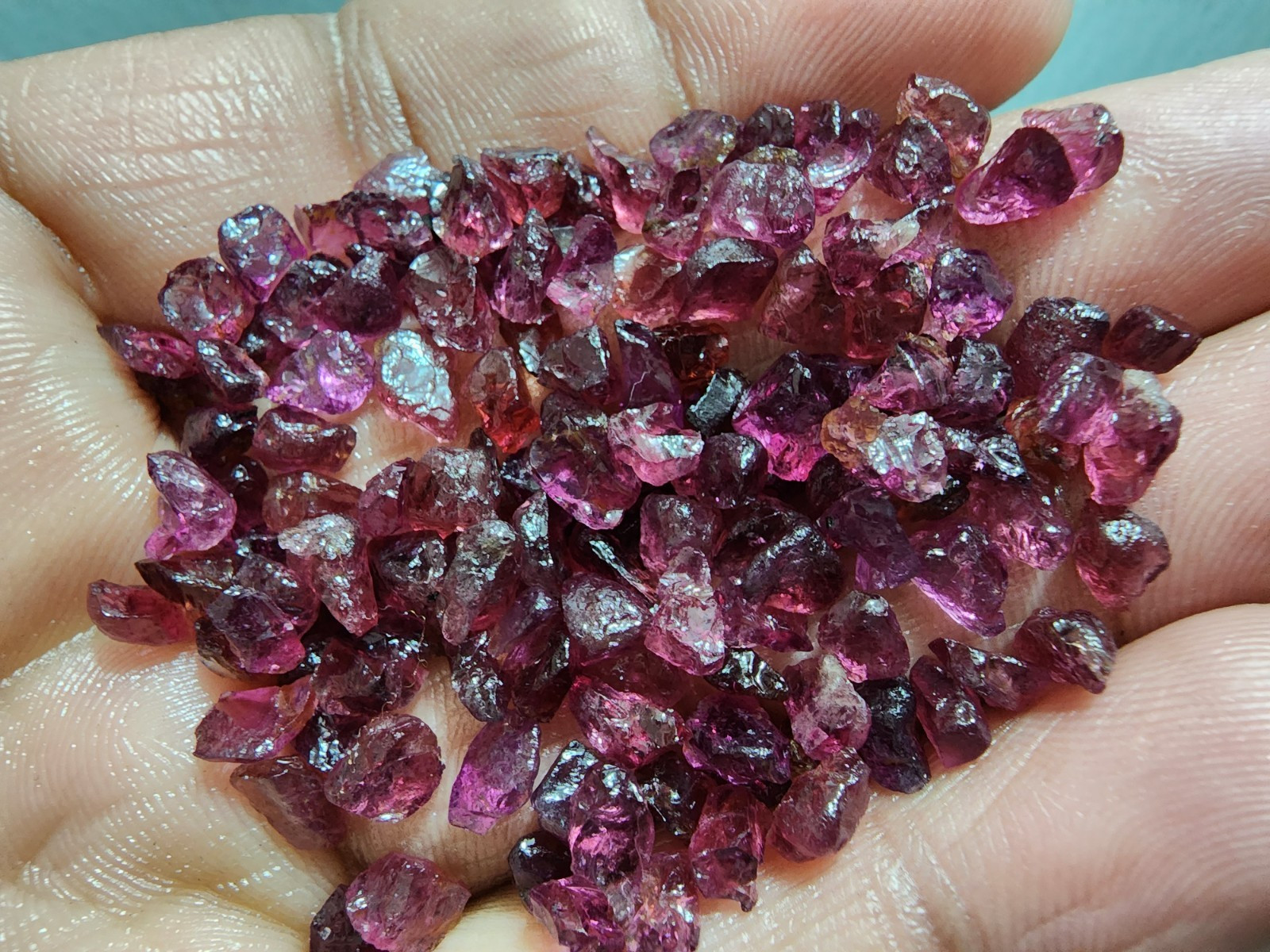 4-7mm Pink Garnet Rough Gemstone Lot Natural Raw Crystals for Jewelry Making