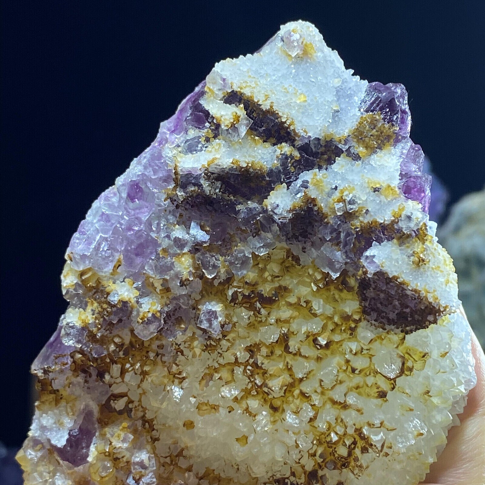 274g Natural Sugar Quartz Purple Octahedron Fluorite Mineral Specimen