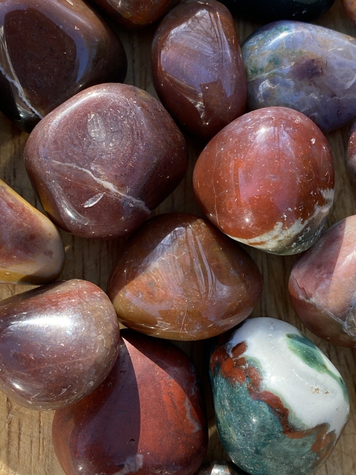 Dali / Fancy Jasper Tumblestone Crystal AAA+