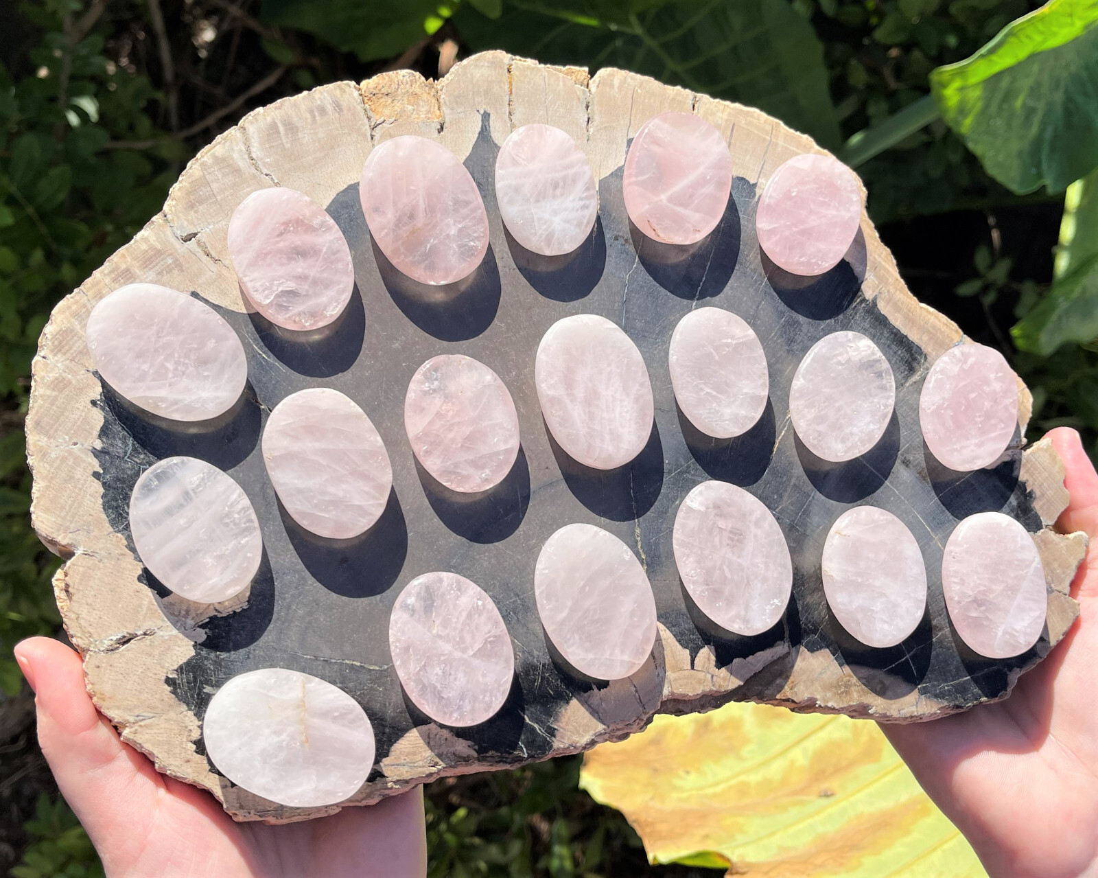 Rose Quartz Worry Stone (Polished Rose Quartz Gemstone, Rose Quartz Palm Stone)