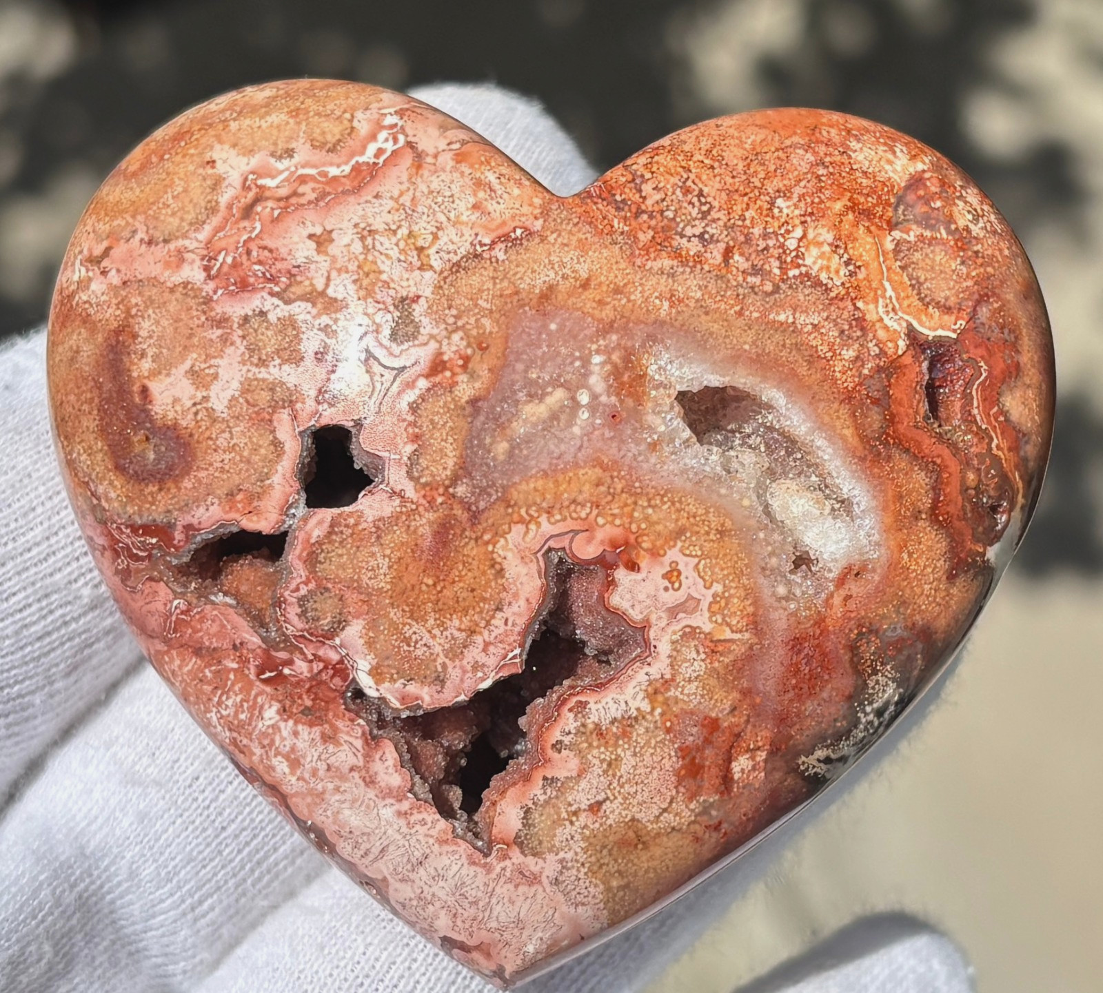USA SALE 112g 2.6″ RED CRAZY LACE AGATE HEART PALMSTONE PALM STONE DRUZY VUG