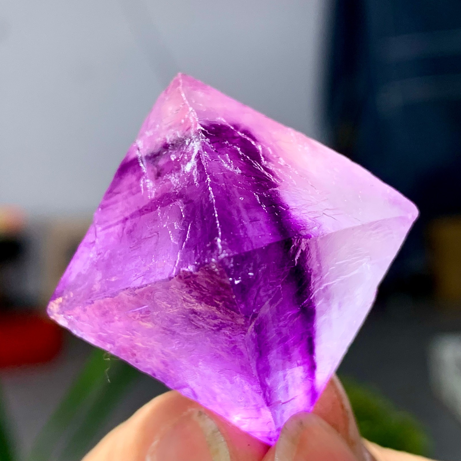 30G Natural purple fluorite octahedron quartz crystal healing
