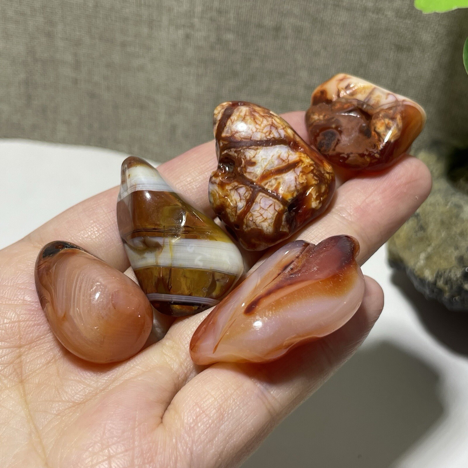 WOW!! 100% Natural Red Agate quartz crystal Chunk Specimen Healing 65g h7712