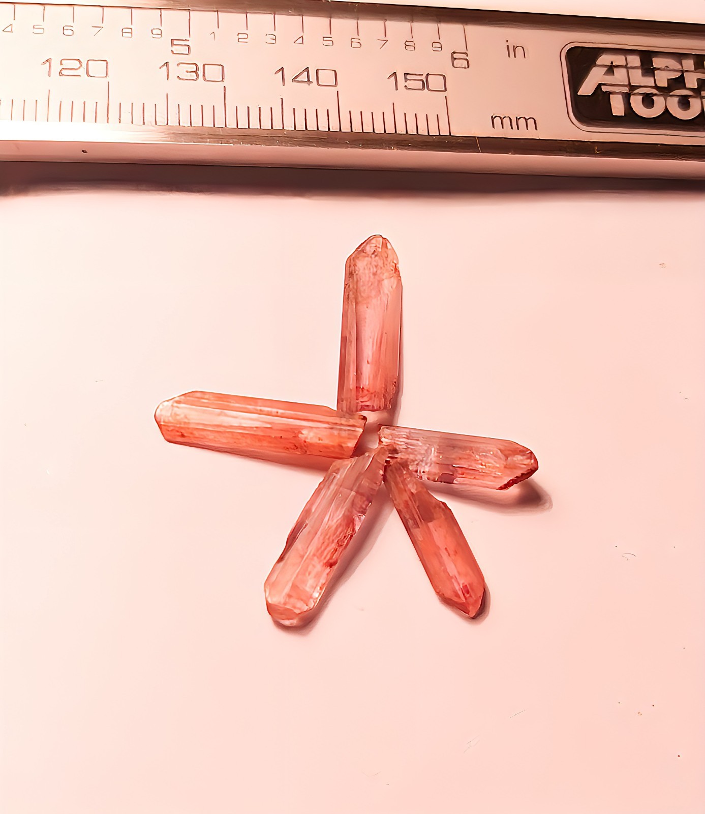 RARE STICK SHAPE WITH NATURAL TERMINATIONS, COLOR CHANGE DIASPORE CRYSTALS 5 PCS