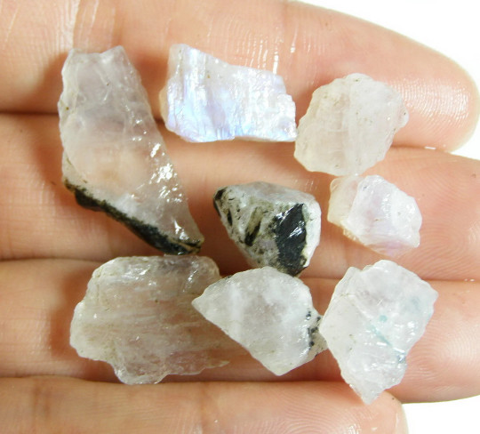 1oz. Random selection Natural Moonstone Uncut Rough Minerals/Bulk Lot for Cab