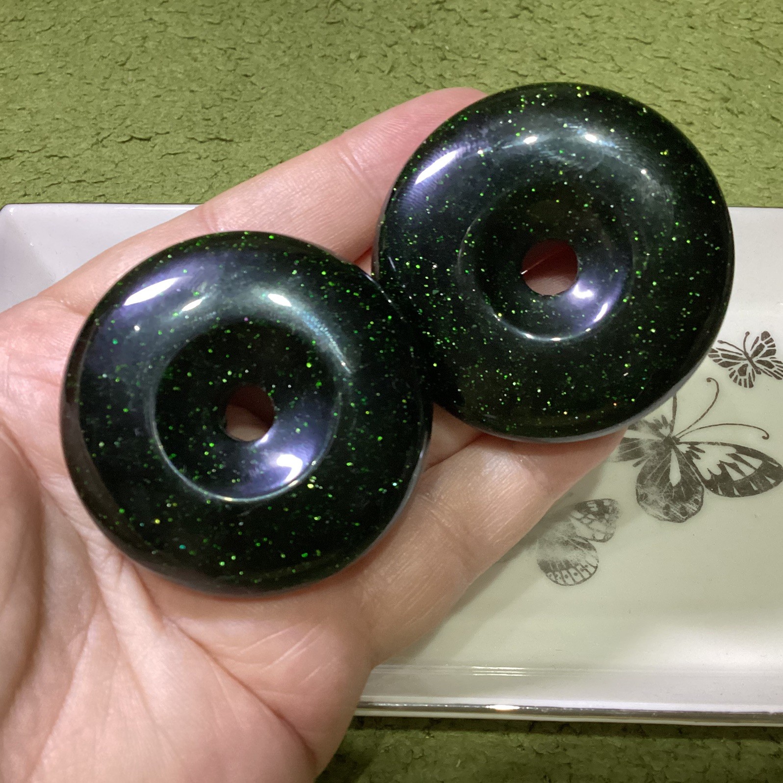 Green Sandstone Donuts