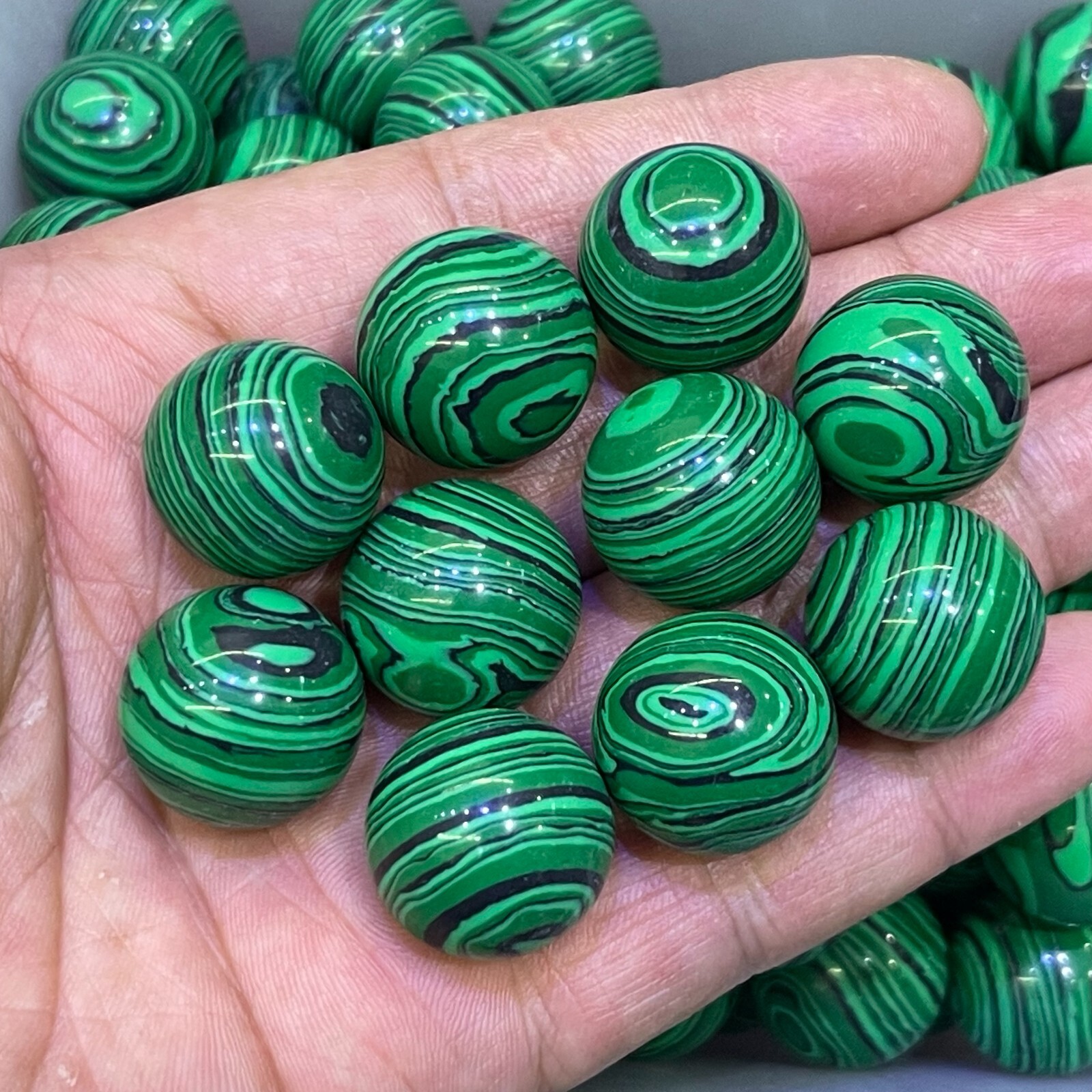 10pc Malachite quartz ball hand carved crystal 20mm sphere reiki healing