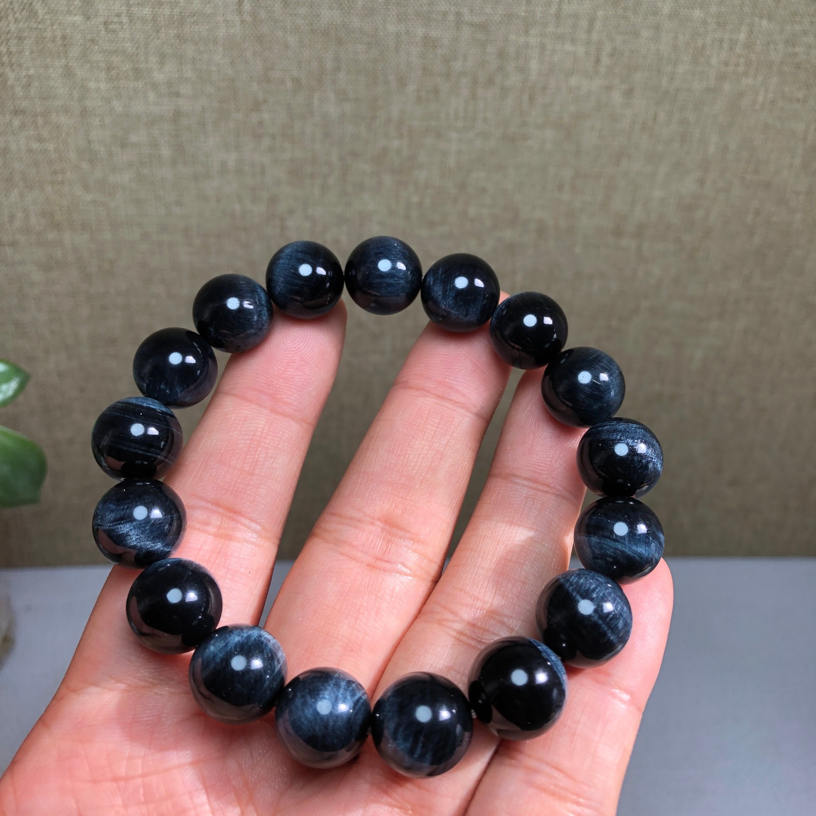 12mm Natural blue tiger eye Crystal Quartz chain beads bracelet 43g A1392