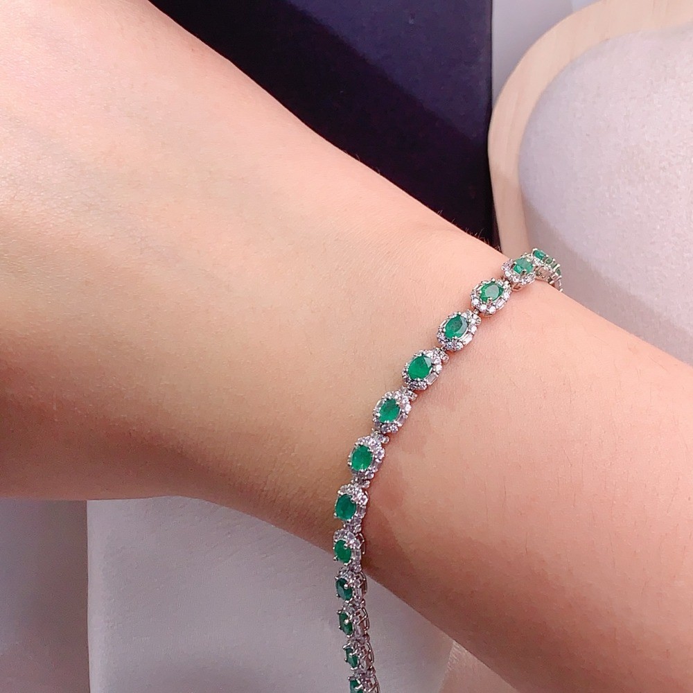 Natural oval emerald bracelet Gemstone jewelry S925 Silver Plated 18K Gold Gift