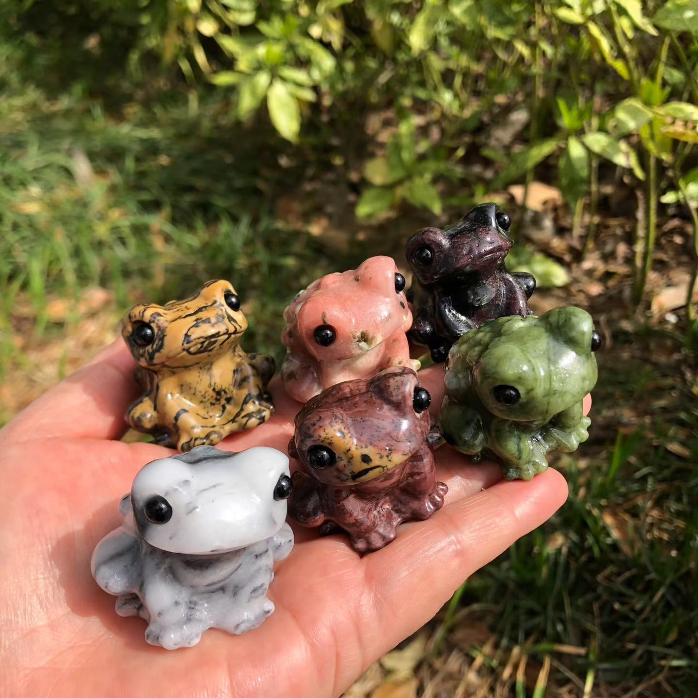 5pc Natural Mixed Quartz hand Carved Crystal Frog skull reiki healing gift Decor