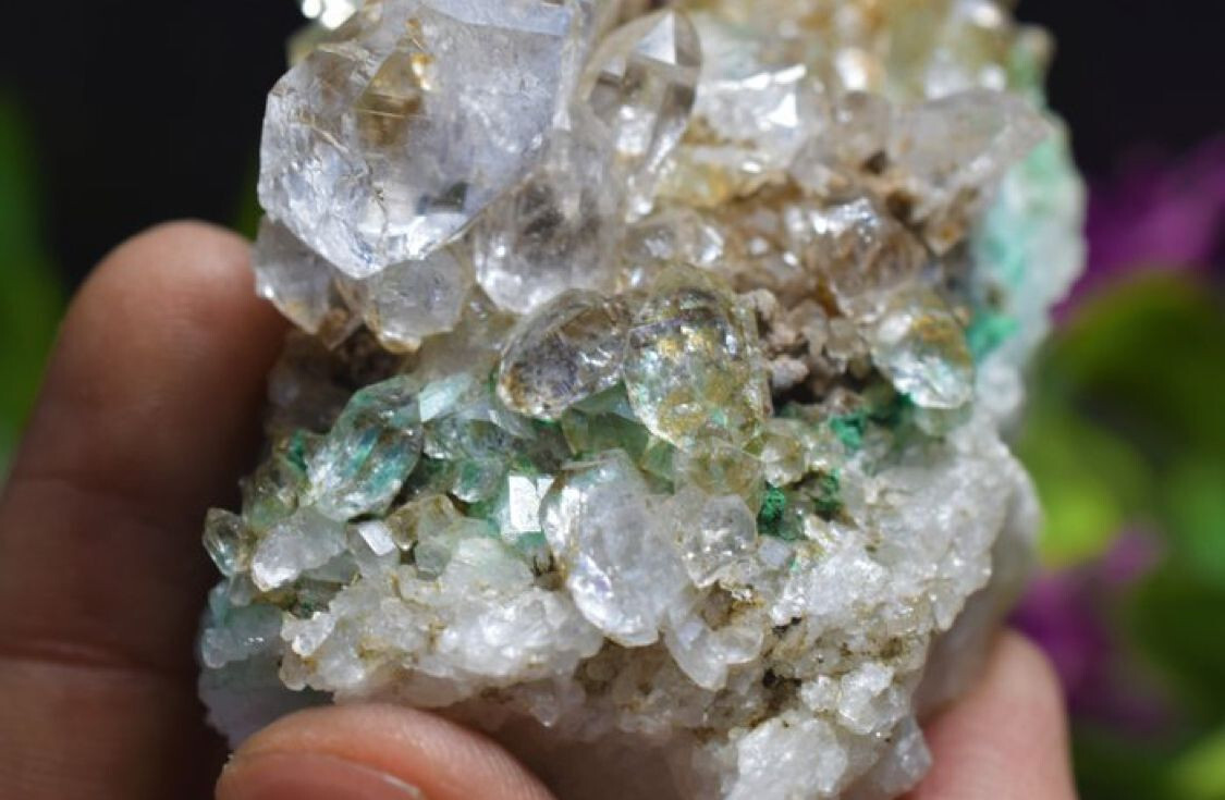 Full Terminated Eye Clean Quartz Crystals on Matrix. PAK, Skardu, 164gram