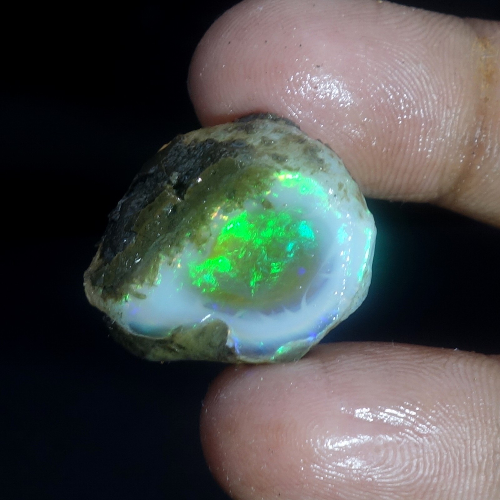 AA+ Ethiopian Oli Opal Rough Entreated Welo Opal Multi Fire Color Flash 36.30Cts