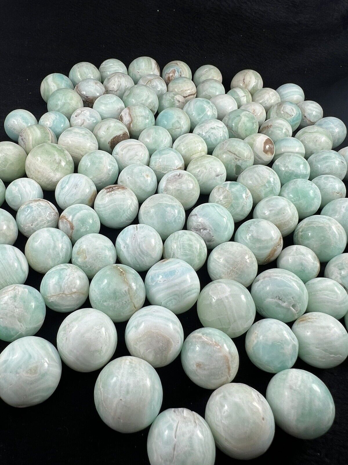 20-30mm round small spheres Aragonite balls 100 PCs wholesale lot Beads undril