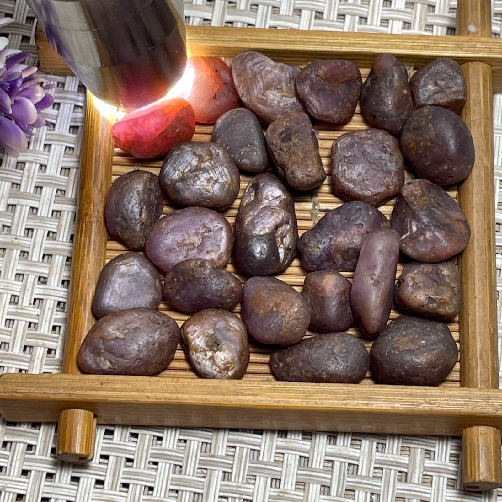 Mixed colors Corundum stone – Red Sapphire Unprocessed stone Mozambique a2996