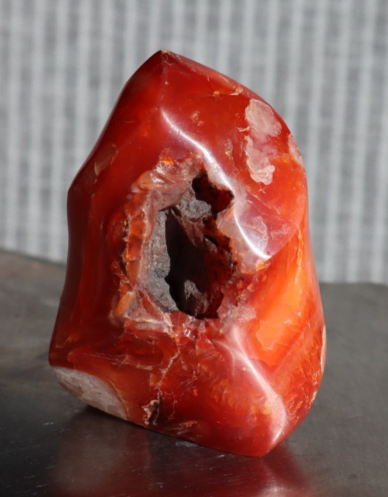 CARNELIAN FLAME 2.39 INCHES TALL/ 137.5 GRAMS