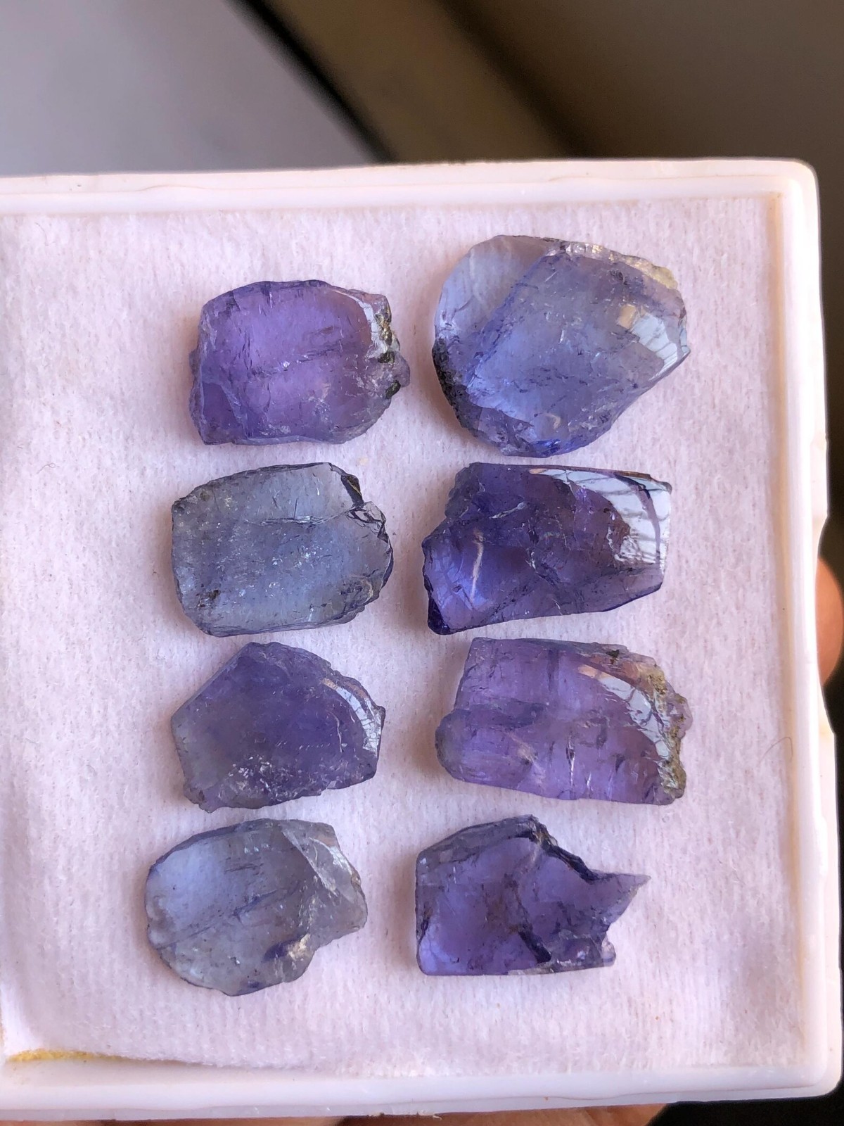 8-Pcs Polished Tanzanite Raw, Two Tone Loose Gemstone, Bi-color Tanzanite Rough
