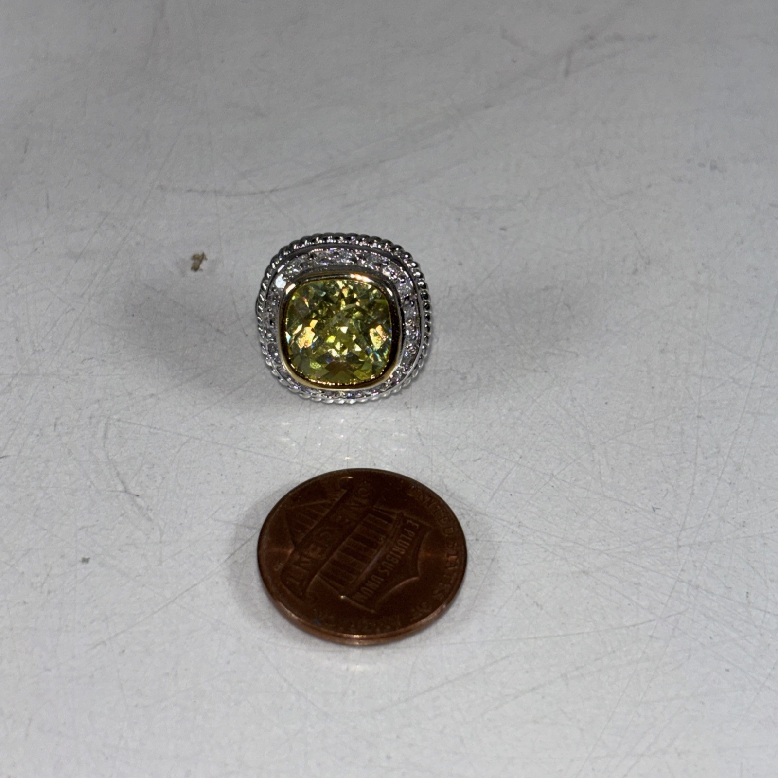 925 Sterling Silver Earrings Cushion Green Peridot Simulated Gemstone Jewelry