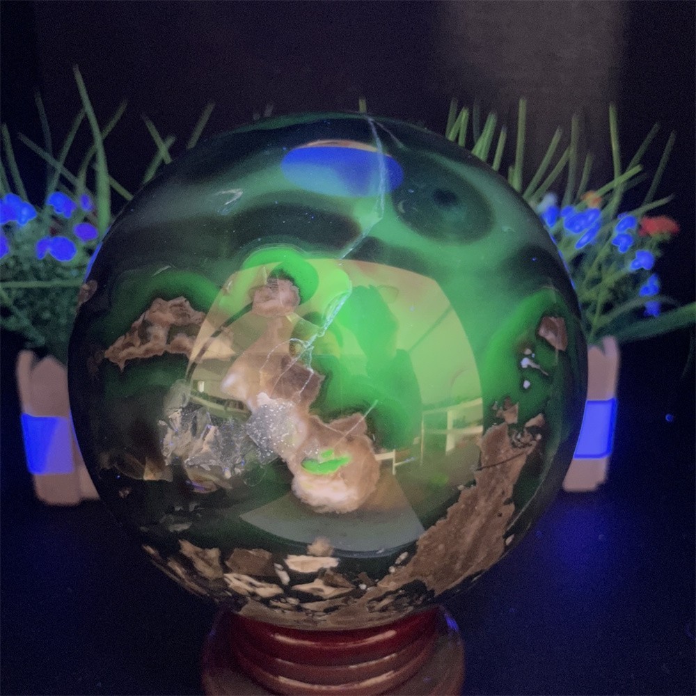 7.2LB 5.3″ Natural Fluorescent Agate Ball Sphere Crystal UV Reiki Decor
