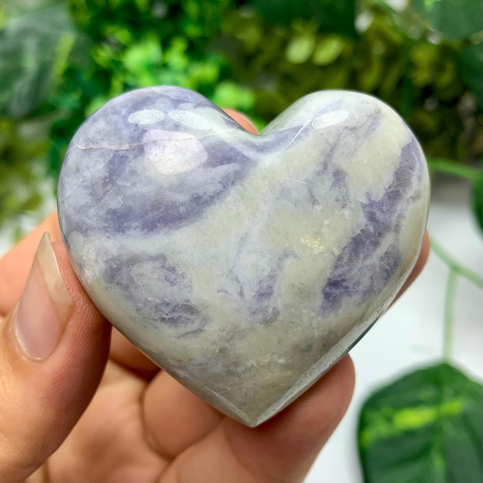 100g Beautiful UV Reactive Hackmanite Heart Stone, Hackmanite Heartstone, Purple