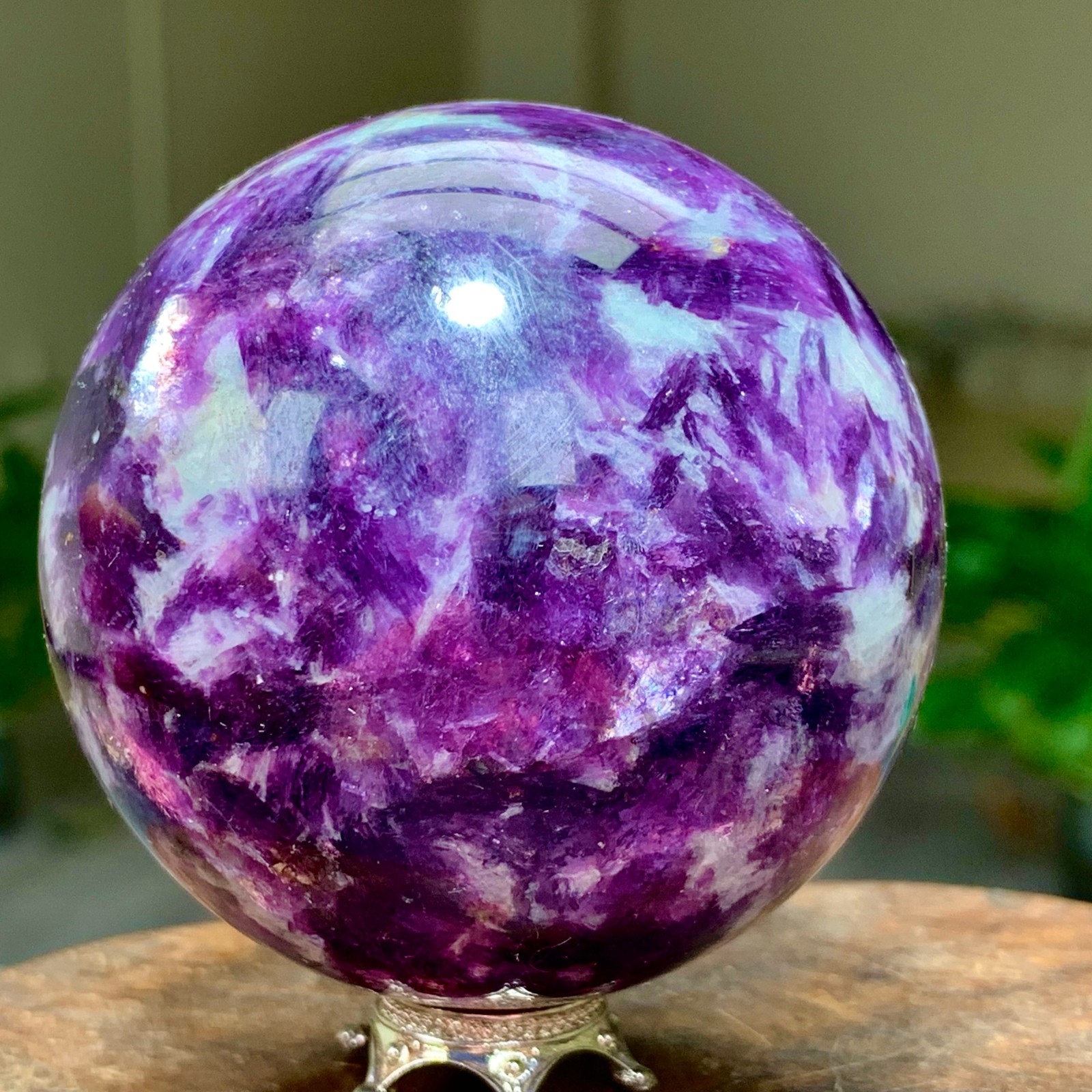 297G Natural Beautiful Purple Lithium Mica Crystal Spherical Mineral Sample