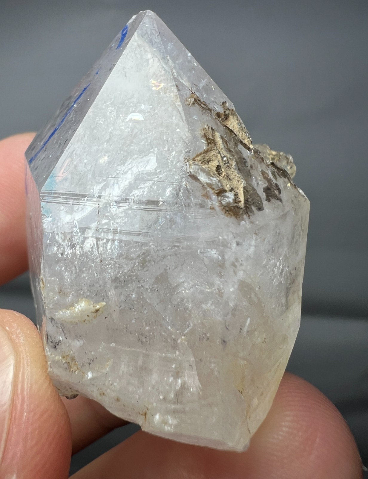 188 Ct Rare! Enhydro Quartz Crystal | Fast Moving water Bubble from Pakistan