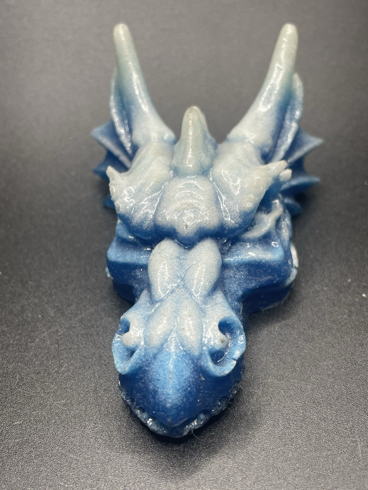 Dyed Blue Agate Dragon Head resin 93g