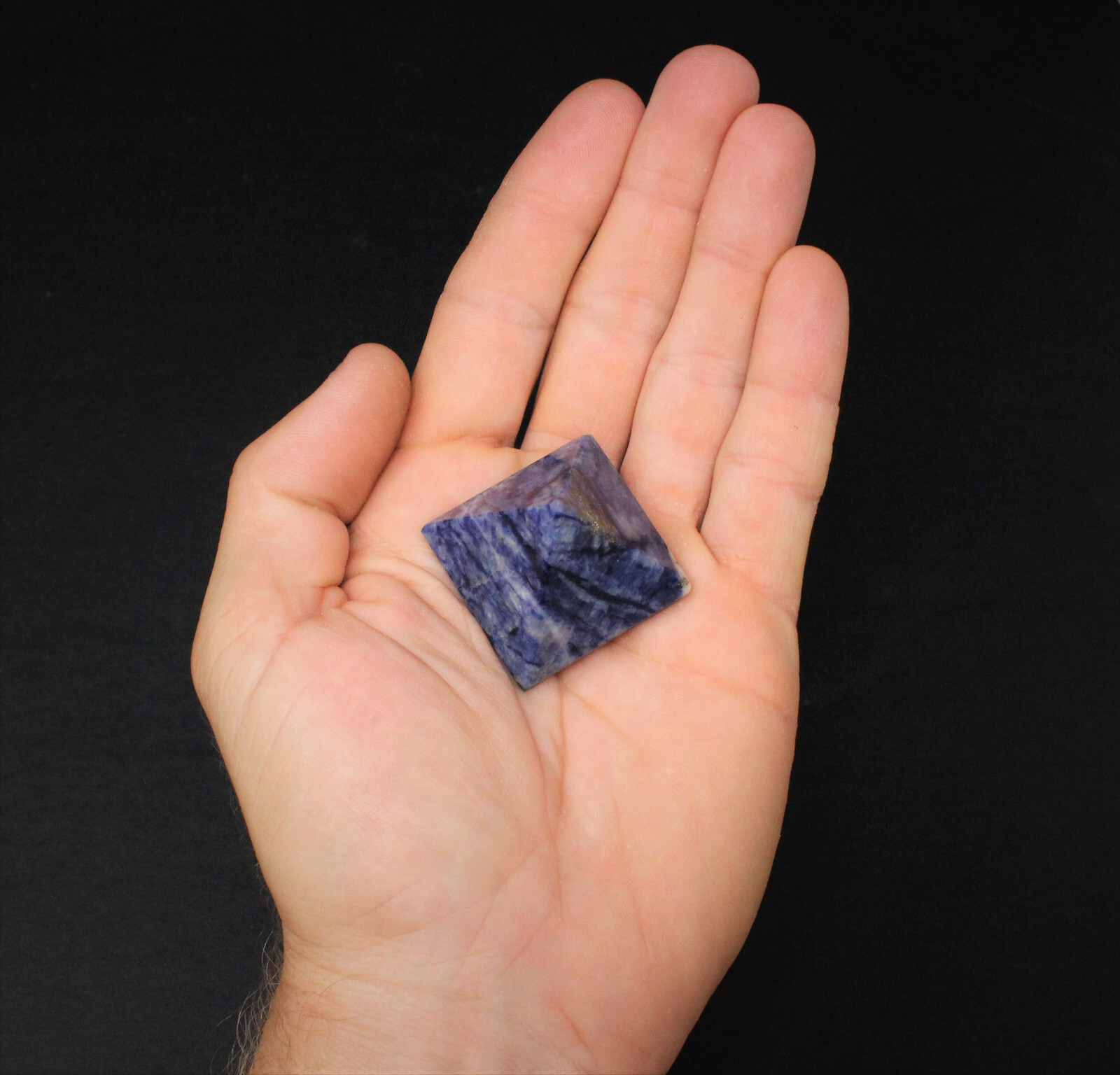 Sodalite Crystal Pyramid, Medium 1″ – 1.25″ (Gemstone Reiki Sodalite Pyramid)