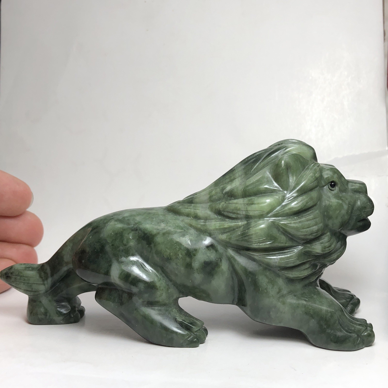 Lion hand-carved natural Dushan jade crystal quartz mineral specimen collection.