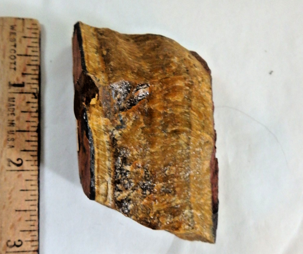 Stunning Tiger’s Eye Chatoyancy Shimmering Golden 97.7 grams Old Stock