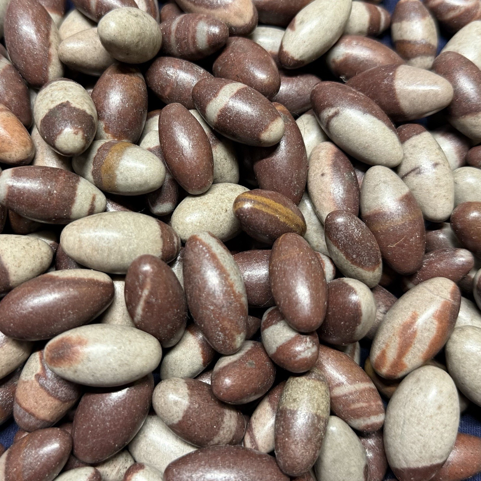 10 pc small 1” Shiva Lingam stone from India – Narmada River High Quality