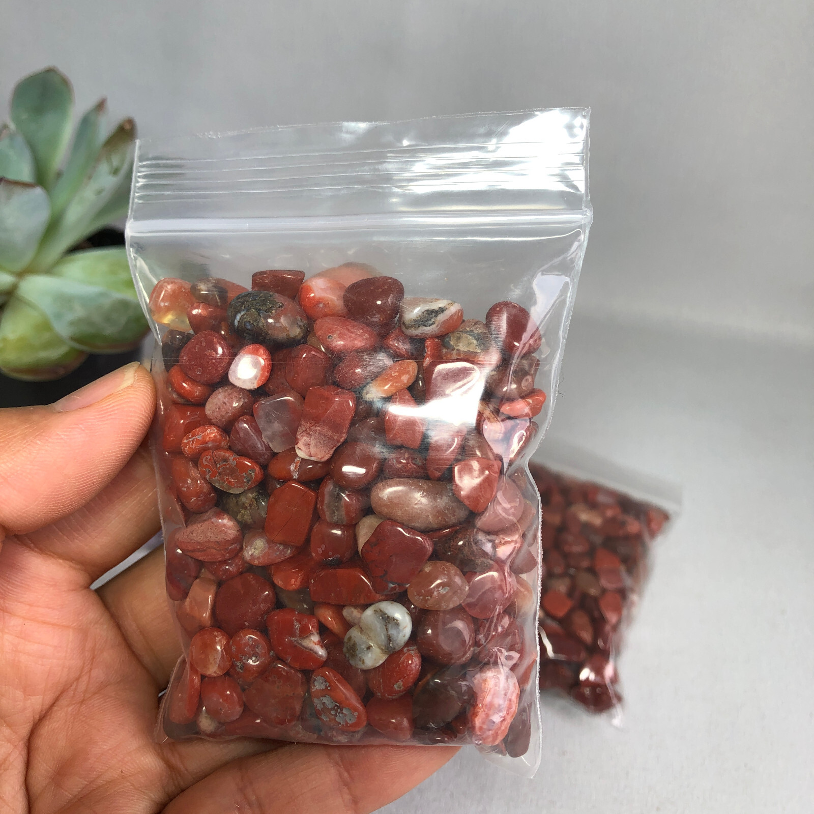 100g Natural red jasper crystal gravel reiki healing fish tank decoration