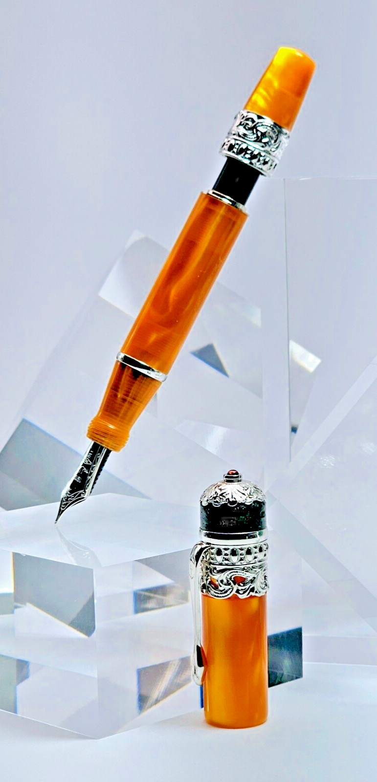 RARE! ANCORA VESUVIO YELLOW LIMITED EDITION 73/88 FOUNTAIN PEN FINE 18K GOLD NIB