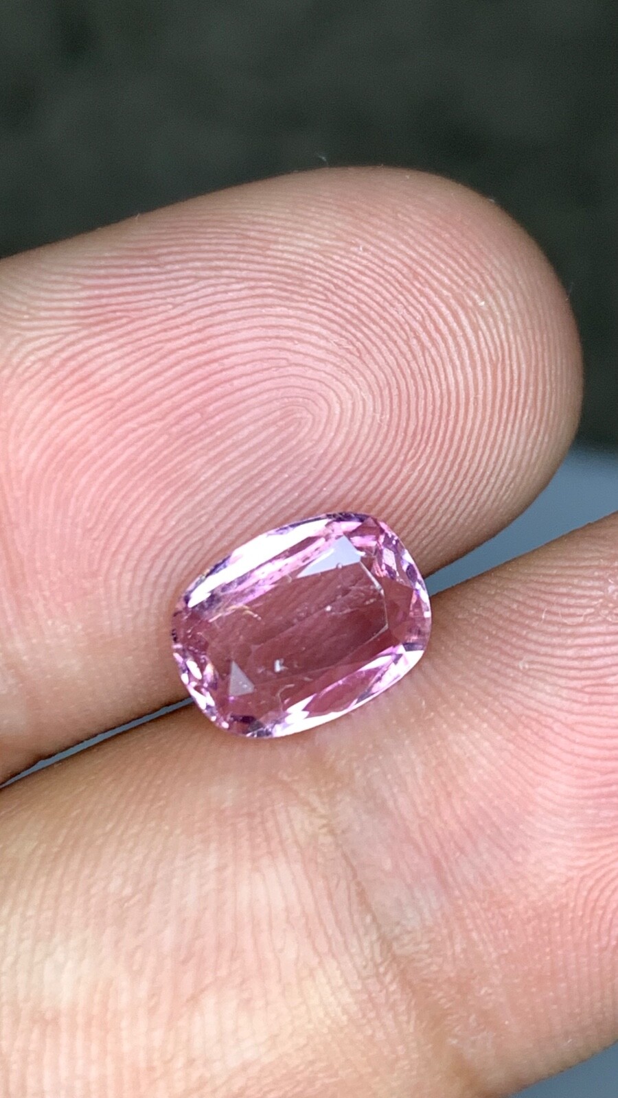 1.65 Ct Rare Natural Colour‑Change Gemstone – Pink to Golden Cut Stone from Afg