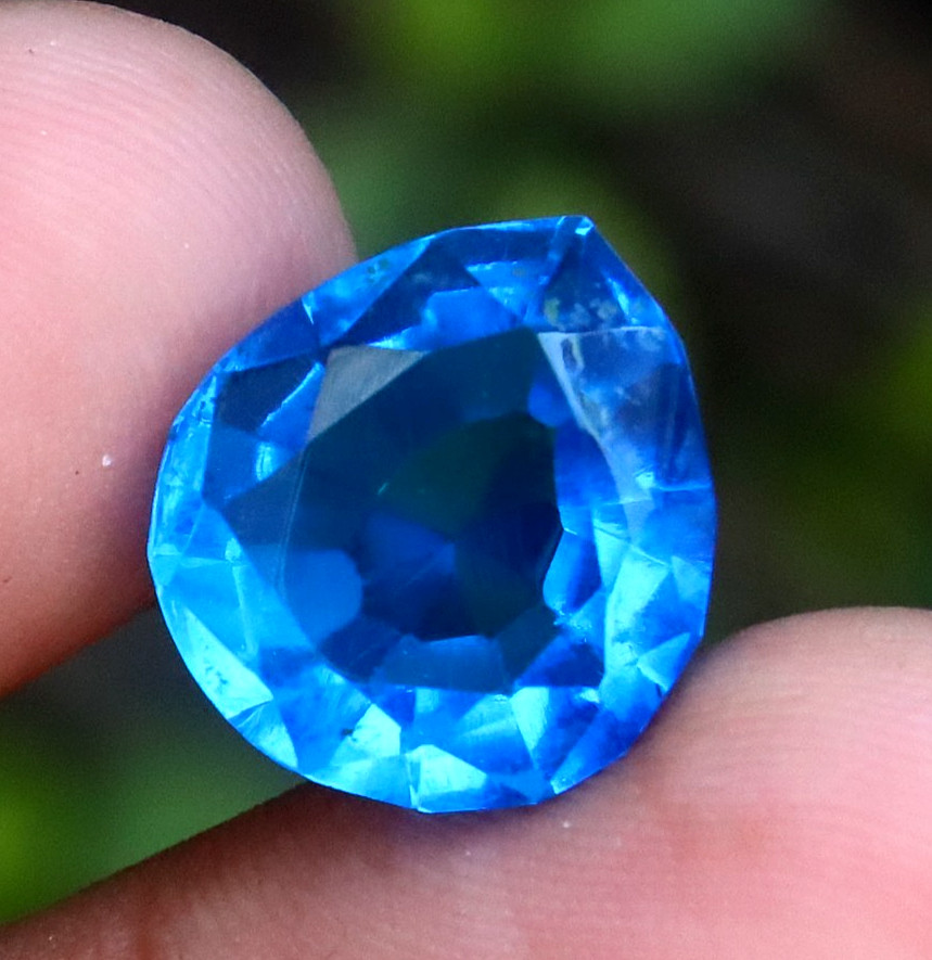 9.75 Ct AAA+ Natural Sky Blue Aquamarine Pear Cut Gemstone Certified!