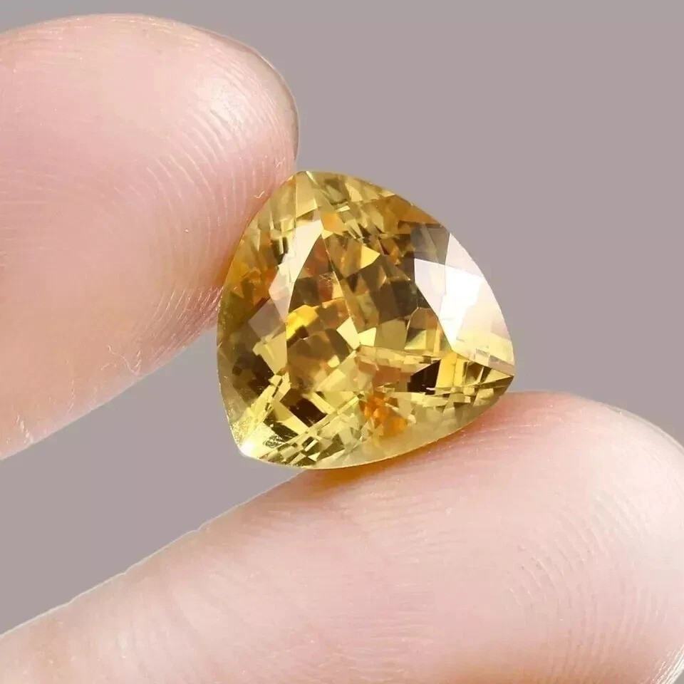 AAA Natural Flawless Ceylon 10 Ct+ Yellow Sapphire Loose Trillion Gemstone Cut