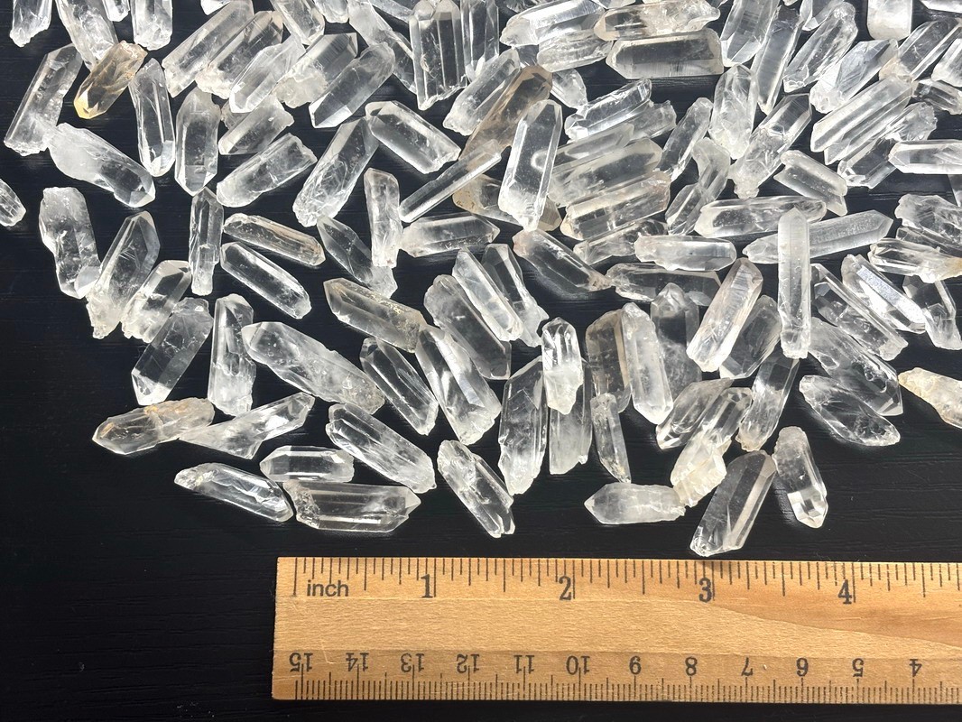 140-160PCS JEWELRY MINI POINTS 1/2 LB MICRO CLEAR QUARTZ CRYSTAL TINY TIPS ROUGH