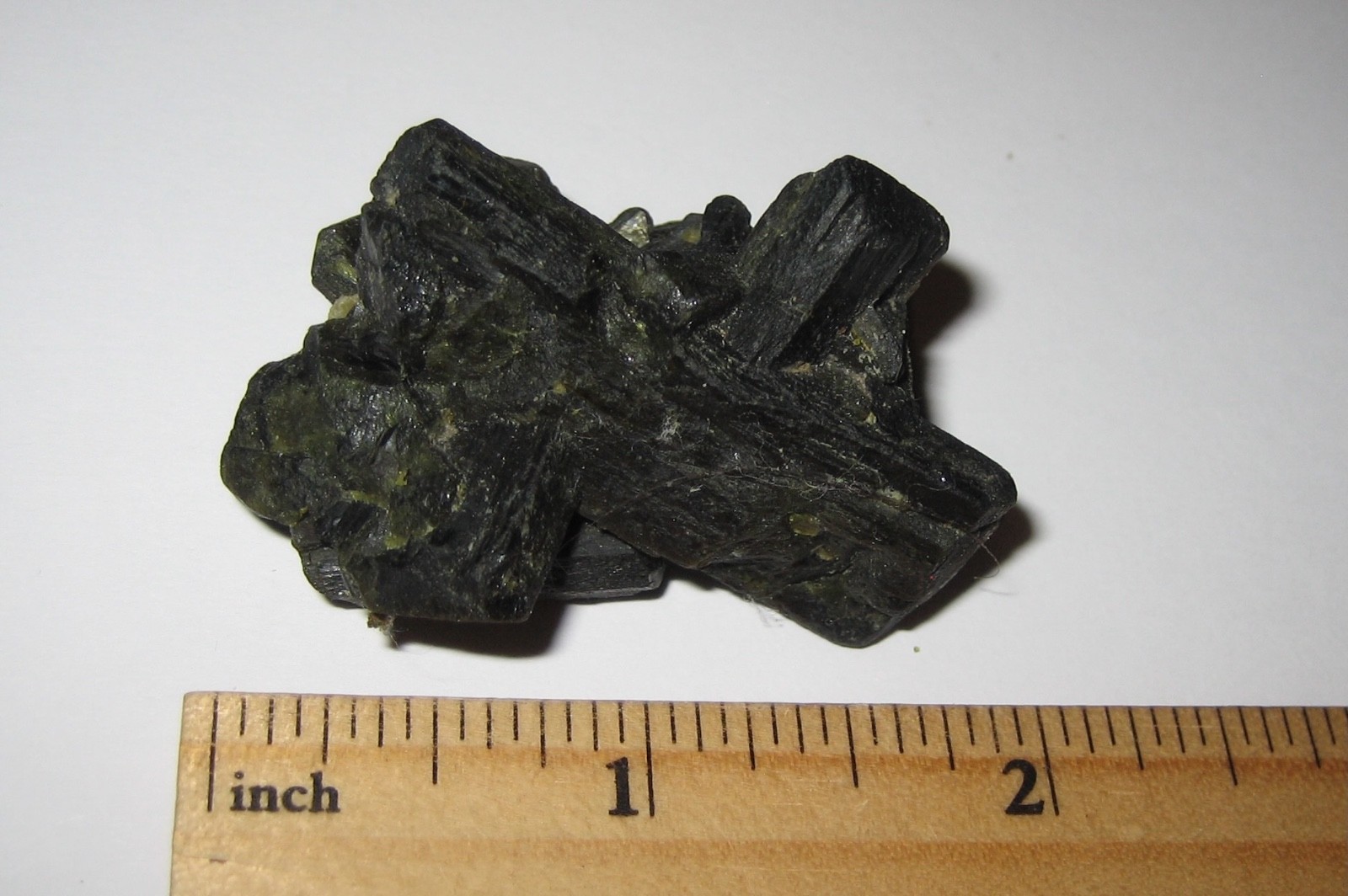 1.8″ SMALL NATURAL ROUGH EPIDOTE CRYSTAL MINERAL CLUSTER FROM MALI AFRICA 42g *1