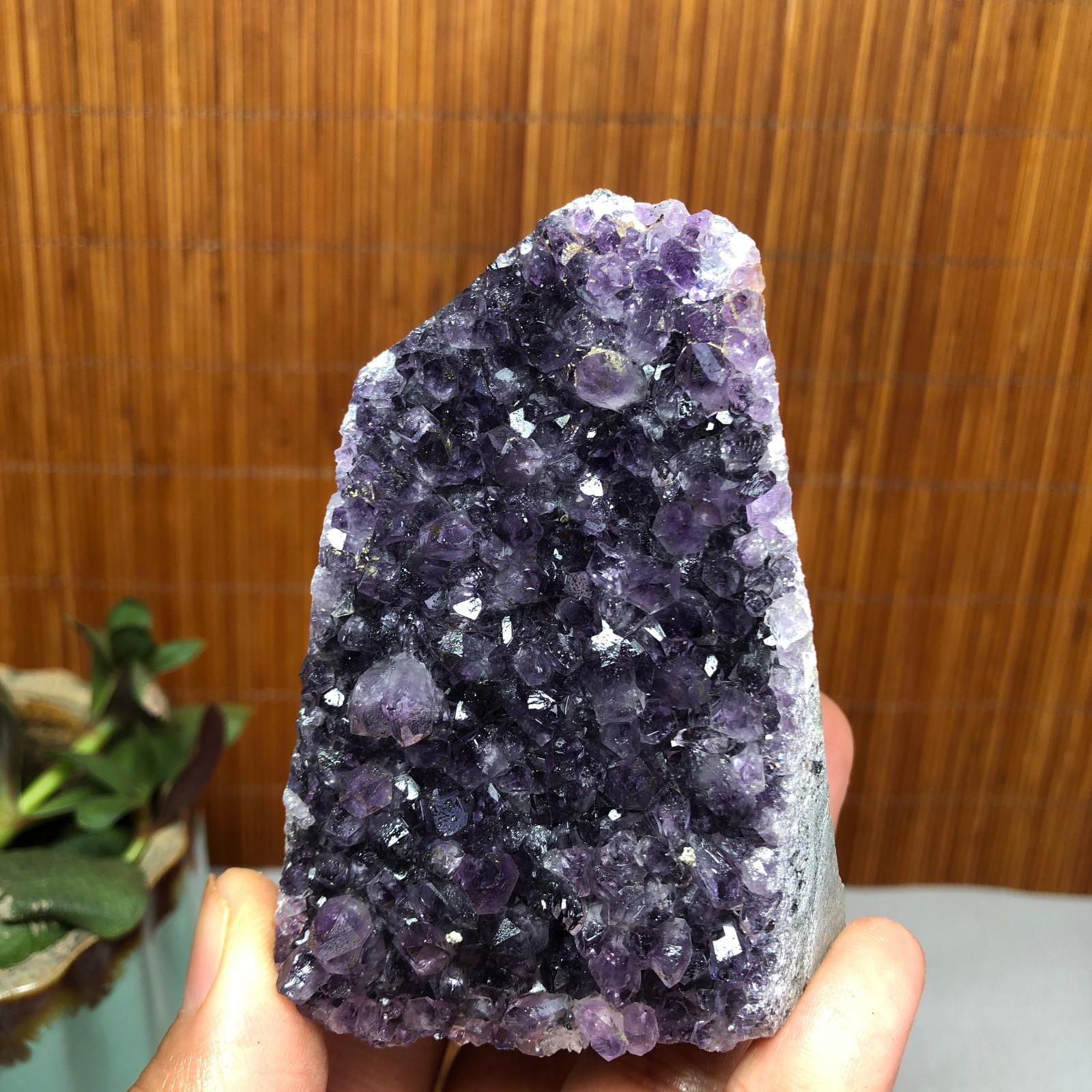 70mm NATURAL amethyst point purple Crystal Cluster Mineral Specimen 207g A9976