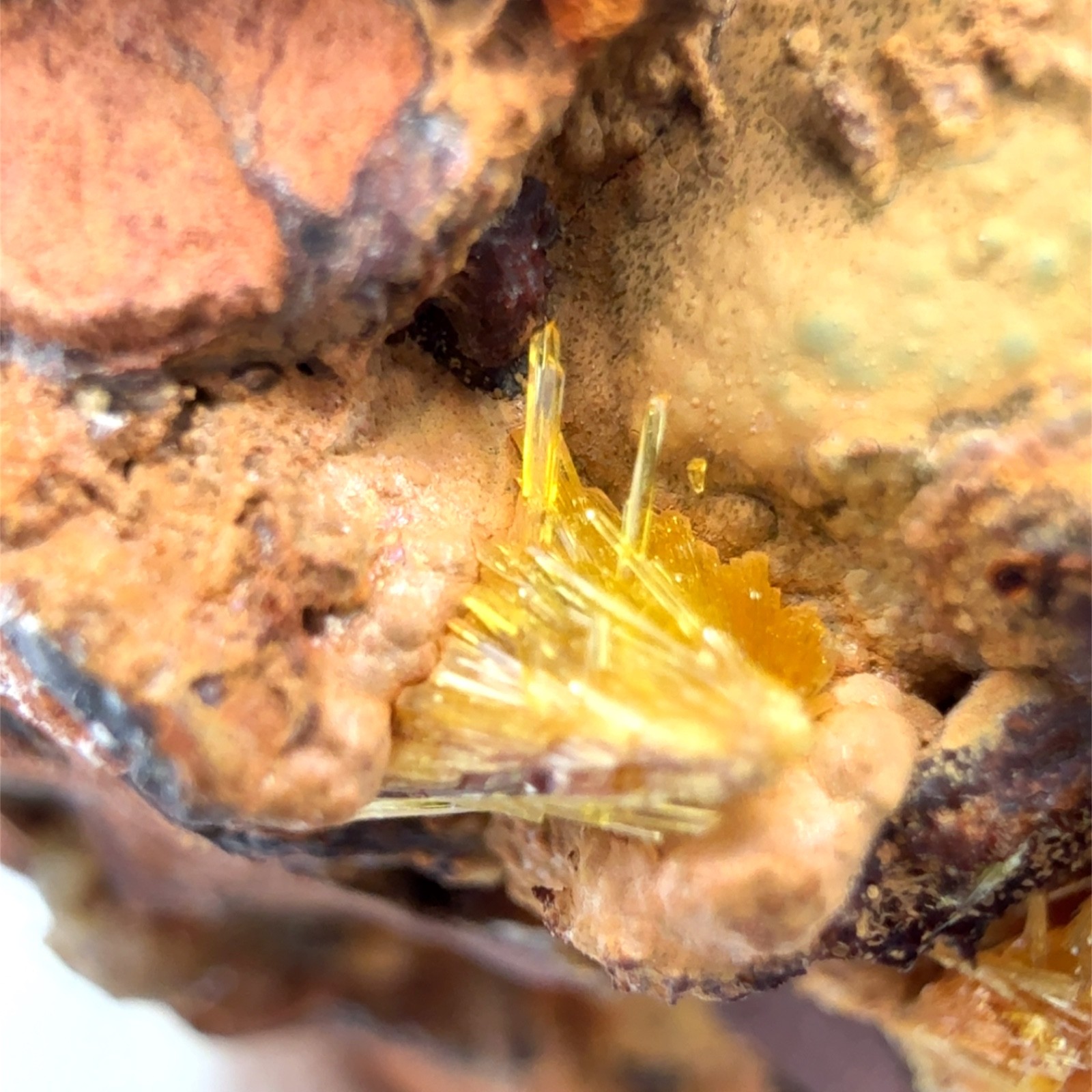 LEGRANDITE IN MATRIX FROM OJUELA MINE, MEXICO – OLD STOCK, MINIATURE, 68g