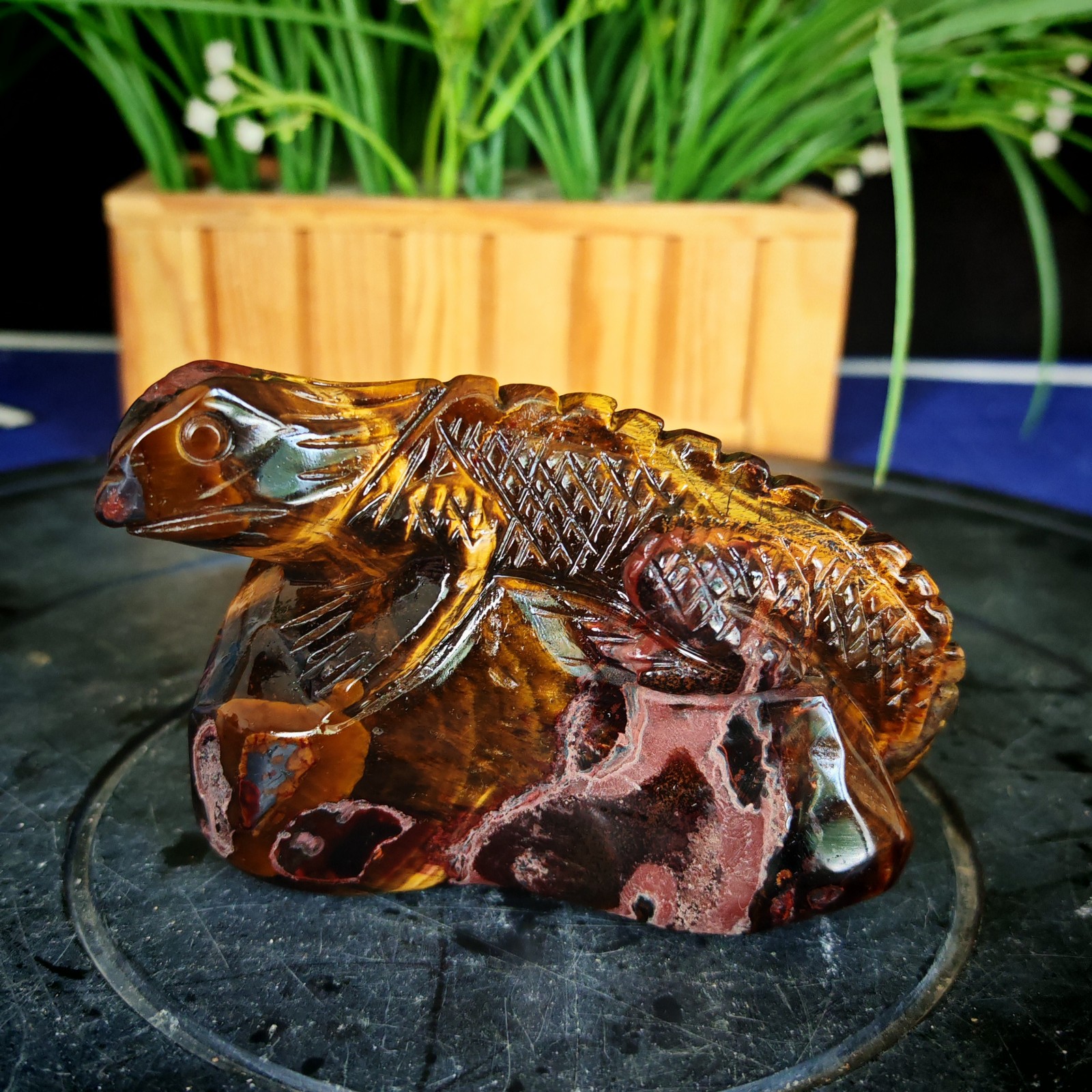 1.10LBTop natural crystal hand carved therapeutic artwork0.50kg