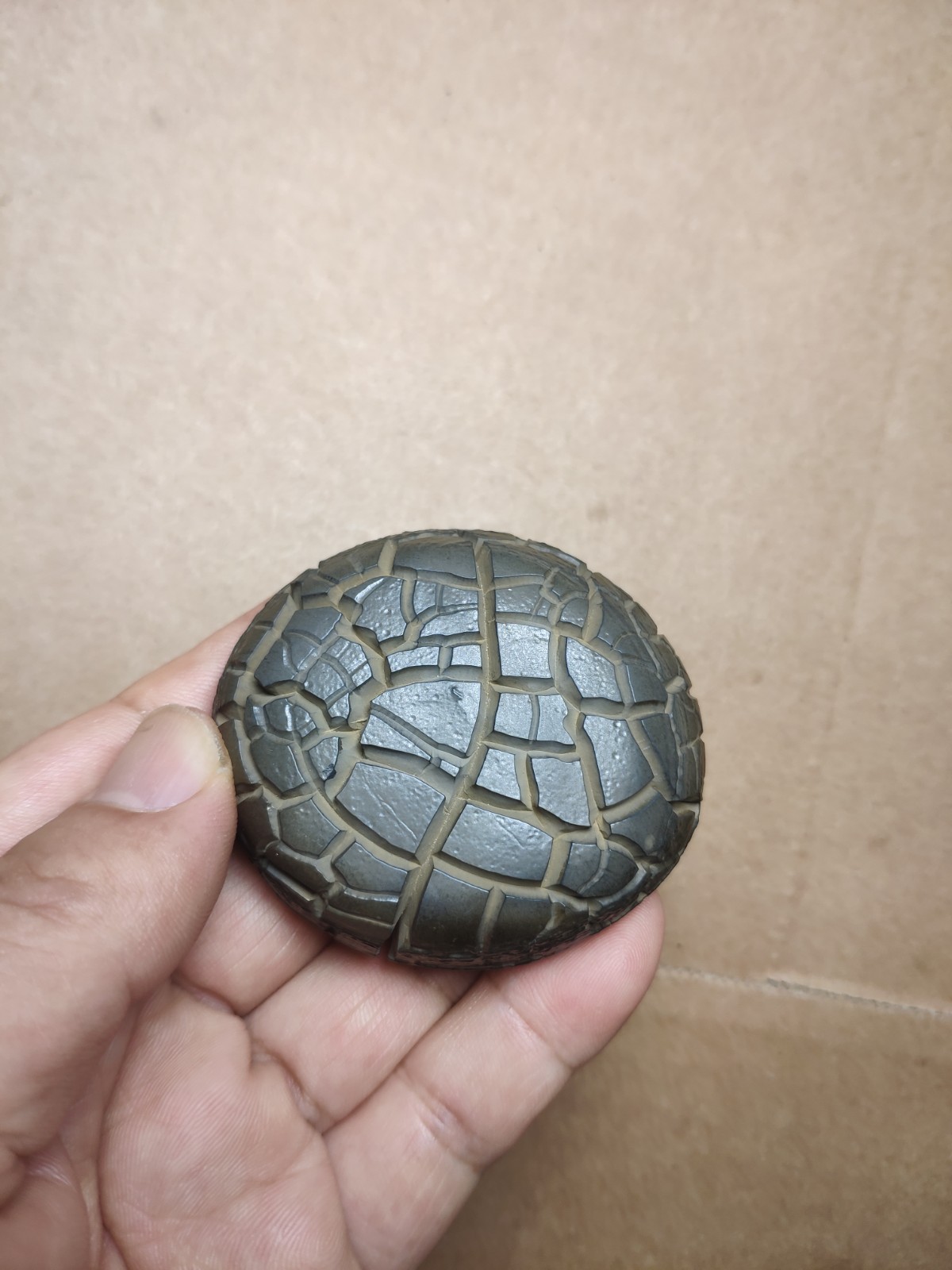 136g beautiful Natural tortoise back pattern stone Landscape stone