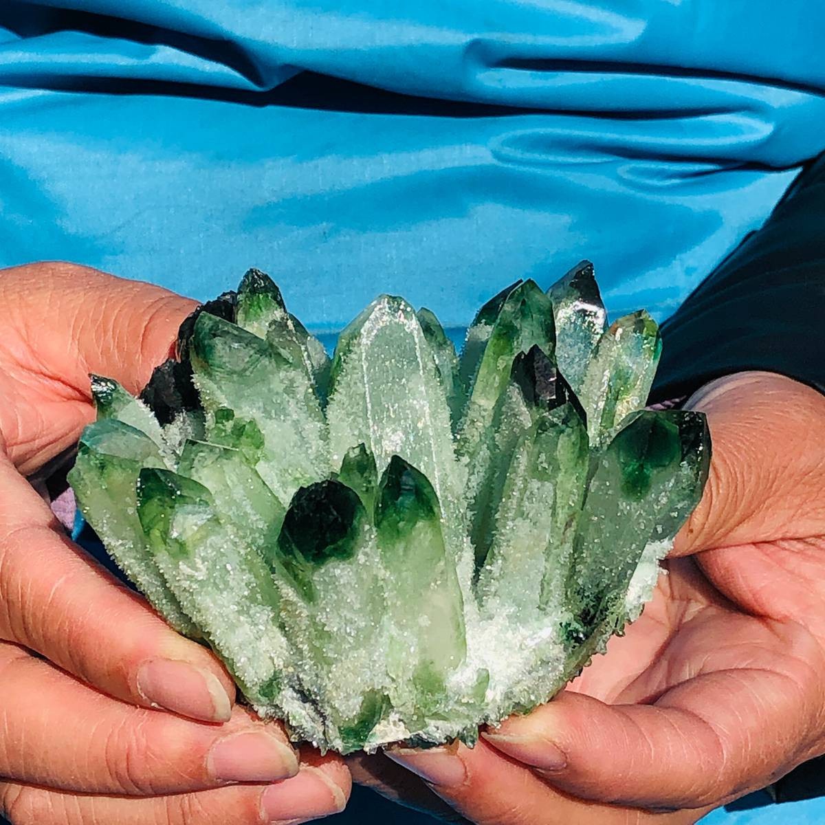 430+510+460+290g New Find green Phantom Quartz Crystal Cluster Mineral Specimen