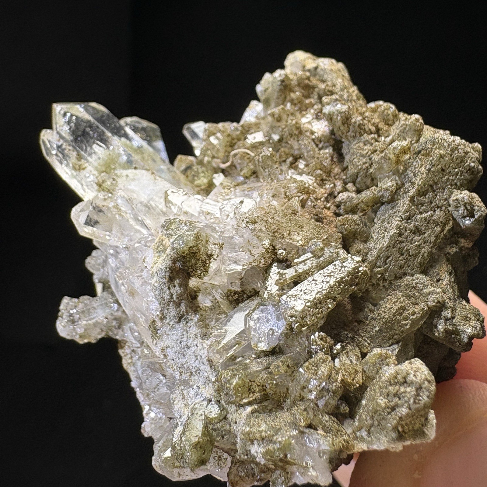 Natural Chlorite Green Phantom Quartz Cluster Raw Mineral Crystal Specimen