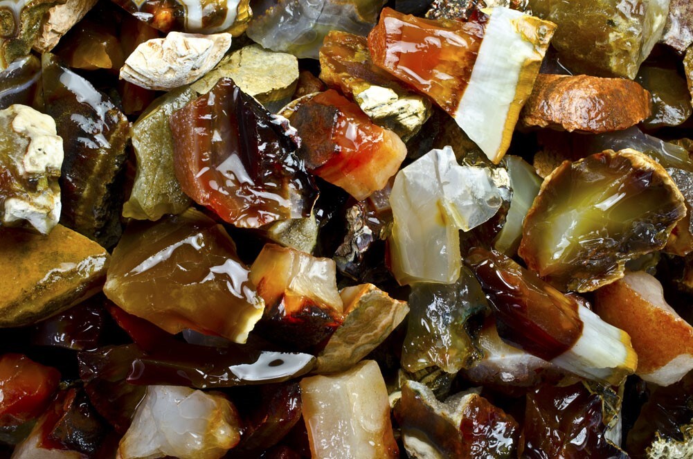 1/2 lb Carnelian Rough Stones – Natural Crystal Mineral Rock Tumbling (Mada)